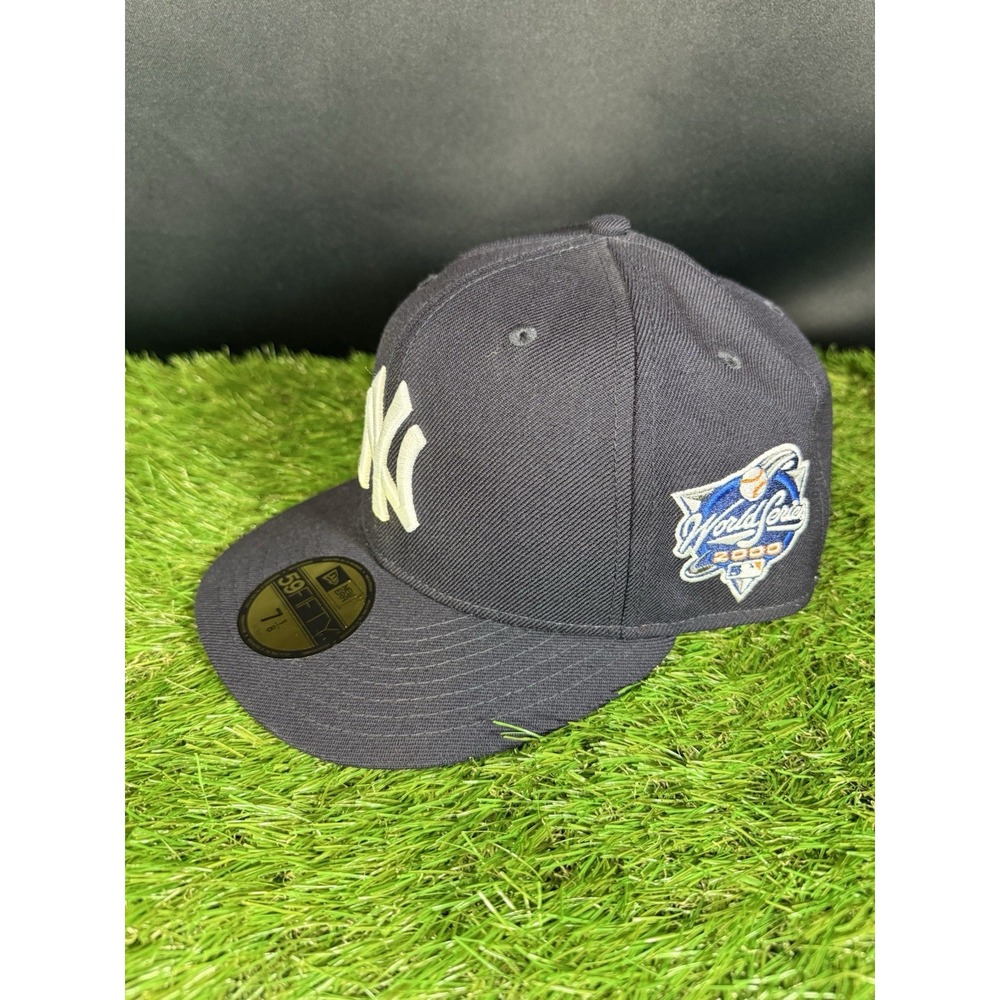 New Era Yankees 2000 World Series Side Patch 59FIFTY Fitted Hat Size 7 1/8 Navy